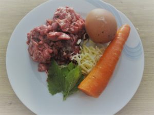 DSC03153-300x225 Hundeleckerlis mit Rindfleisch